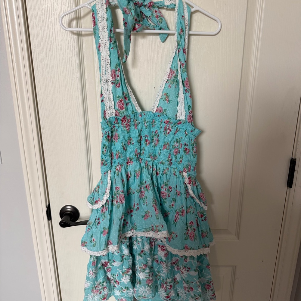 Women’s dress
